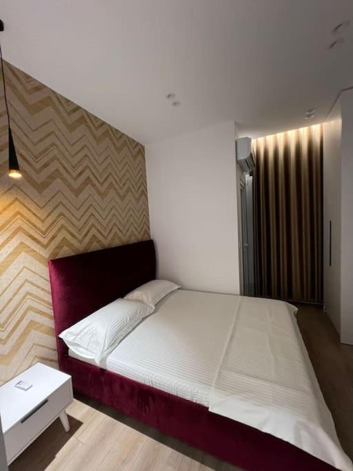 Spacious Apartment Ish-Blloku Area Tiranë Ngoại thất bức ảnh